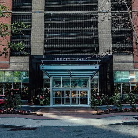 Liberty Towers - A Premier Furnished Apartment